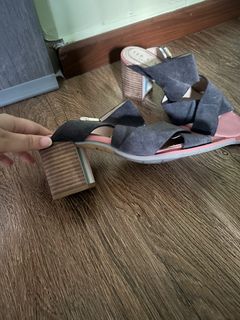 (Category: ) located in . Submitted by nrnjxzl (Listing ID 1330338233, Image 1). Description: .
