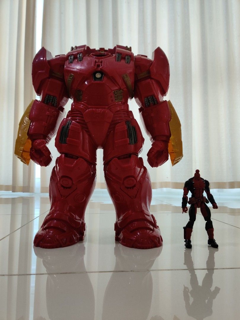 Marvel Infinity War Titan Hero Series Hulkbuster con puerto Titan Hero Power FX