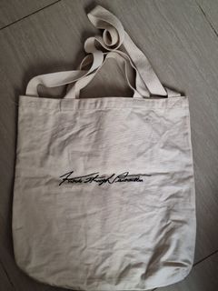 (Kategori: ) berada di . Dikirim oleh preloved_cloud (ID iklan 1330382161, Gambar 1). Deskripsi: .
