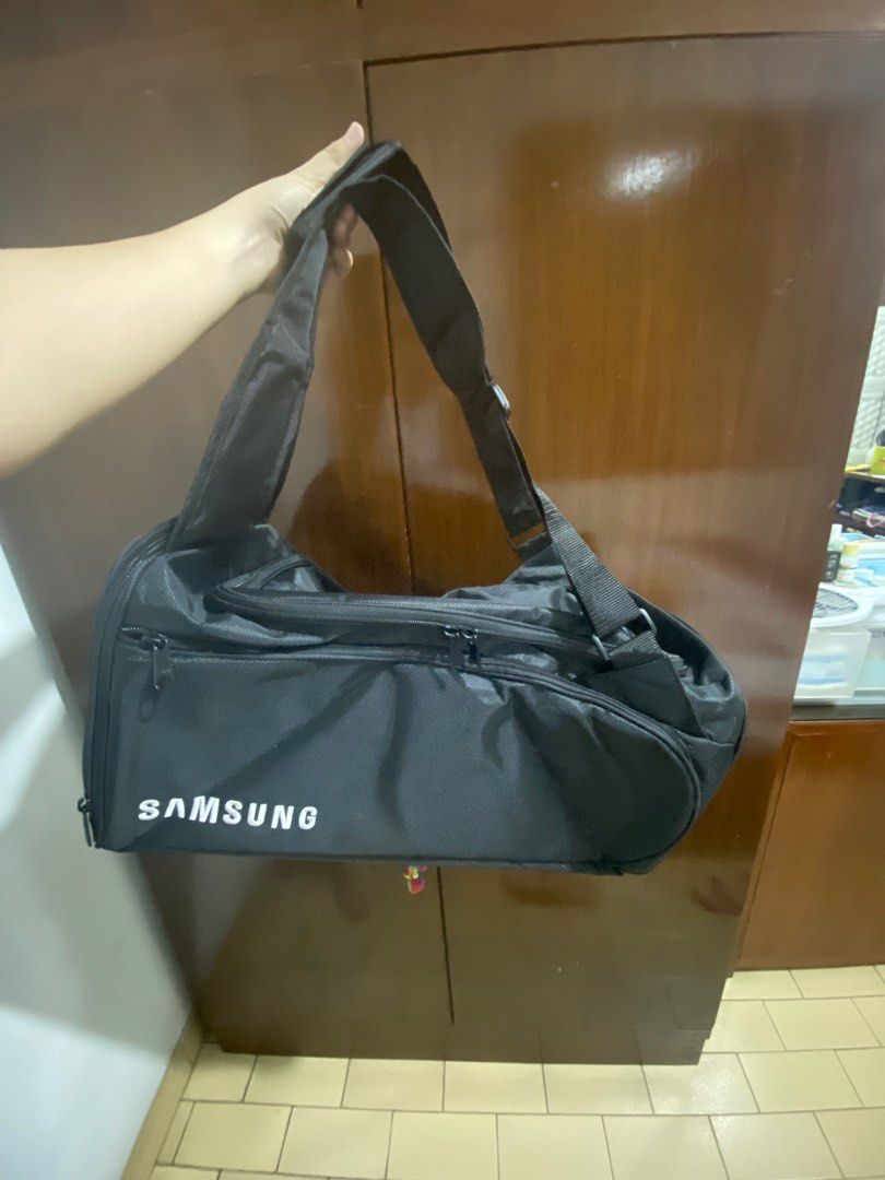 Travel bag samsung Olah Raga Perlengkapan Olahraga Lainnya di Carousell
