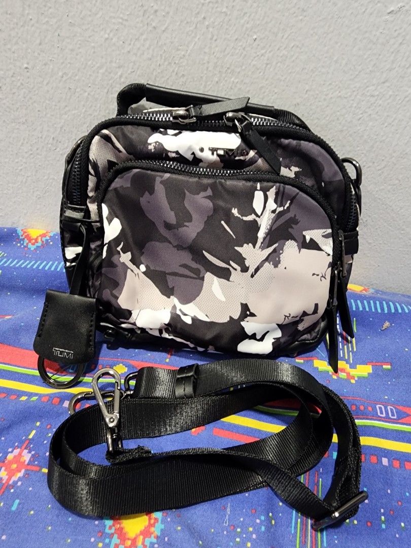 Tumi sling bag camouflage on sale