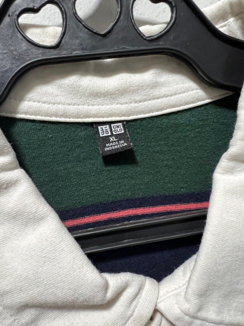 Uniqlo Striped Polo (Category: Tshirts & Polo Shirts ) located in Quezon City. Submitted by bryce.ramirez (Listing ID 1330469095, Image 2). Description: Uniqlo Striped Polo XL Used - Good Condition Delivery: Grab/Lalamove c/o buyer MOP: Gcash, Paymaya, BDO.