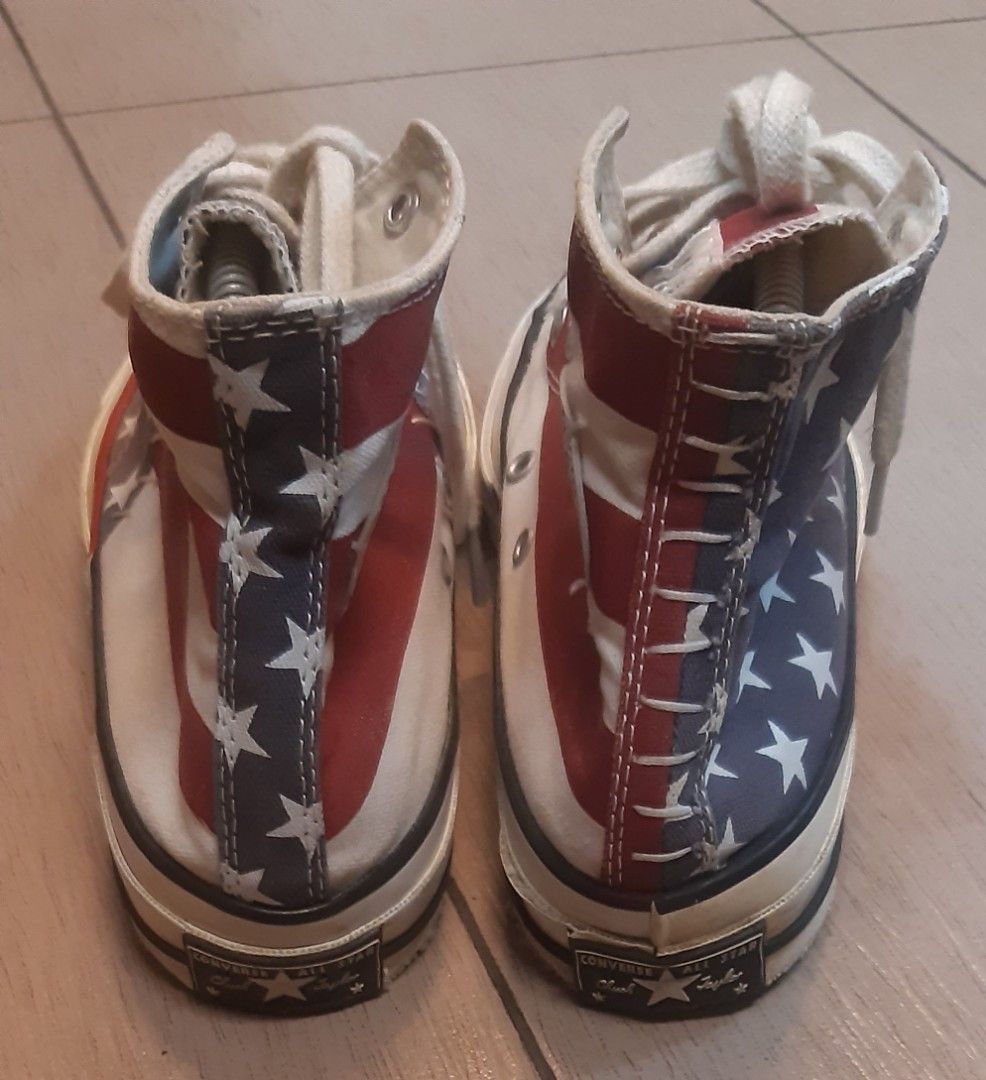 Us Flags (Category: Sneakers) located in Muar. Submitted by _muo_ (Listing ID 1330481623, Image 3). Description: Made In Vietnam Good Condition Very Nice..😘.