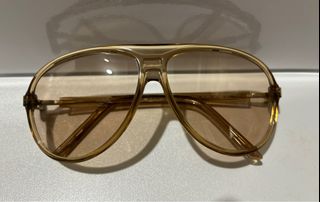 （分類：）位於 。 由 r16525 提交（商品編號 1330374263，圖片 1）。簡介： 。