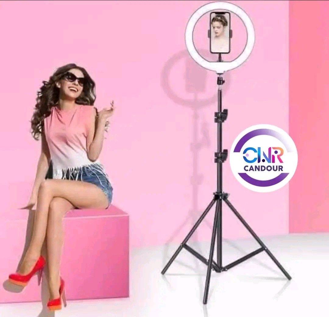 26cm ringlight w/2.1 stand (Category: Lighting & Studio Equipment) located in Manila. Submitted by bongsy999mall (Listing ID 1330534909, Image 1). Description: .