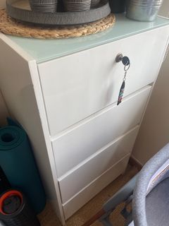 （分類：）位於 。 由 emc31 提交（商品編號 1330539838，圖片 1）。簡介： 。