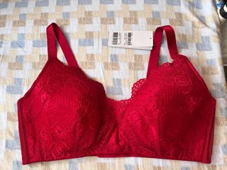 （分類：）位於 。 由 sellingnewthings 提交（商品編號 1330551892，圖片 1）。簡介： 。