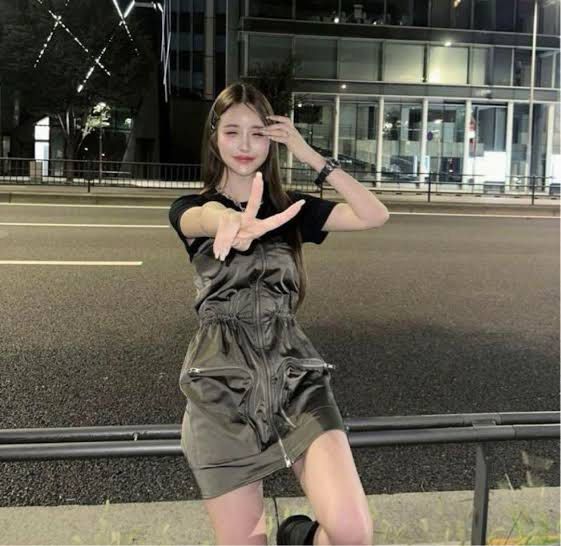 ZARA Khaki Green Nylon Tube Dress, Women's Fashion, Dresses & Sets, Dresses on Carousell ZARA Khaki Green Nylon Tube Dress, Women's Fashion, Dresses & Sets, Dresses on Carousell