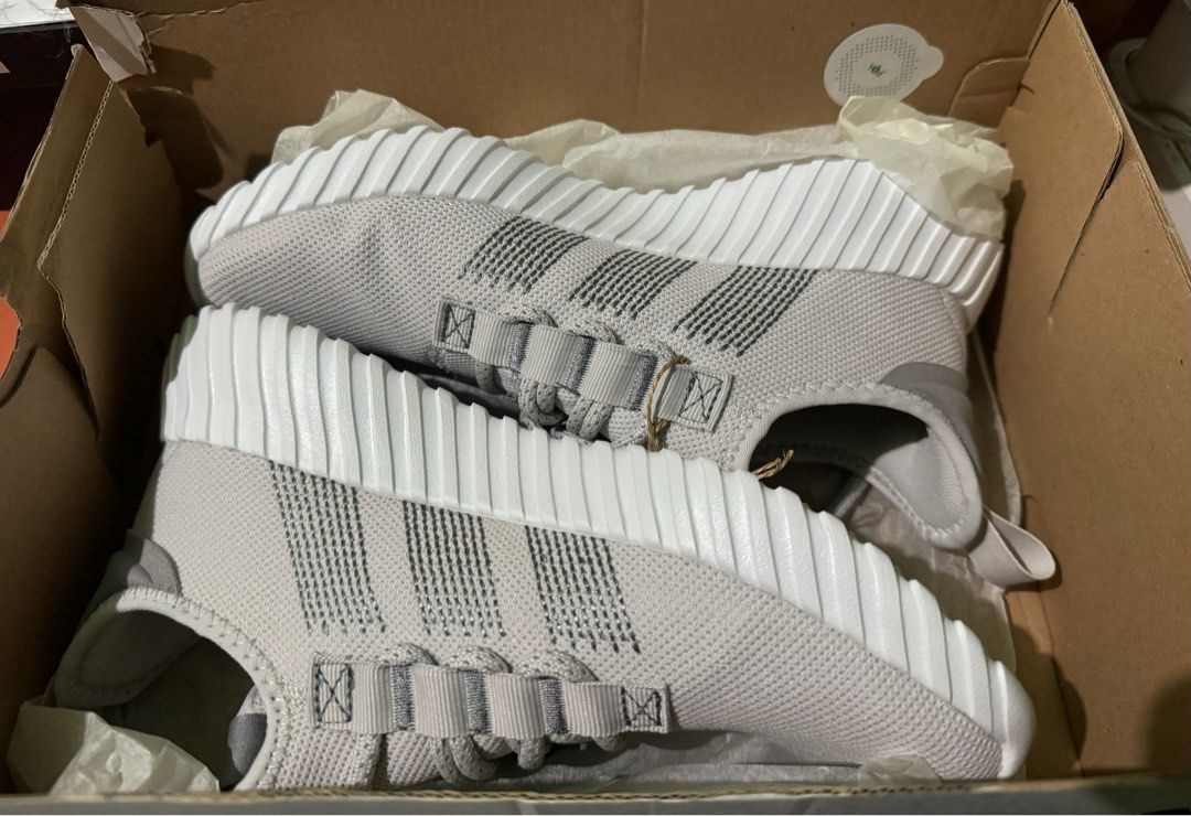 Adidas Kaptir Flow White (authentic) (Category: Sneakers) located in Las Pinas. Submitted by wat3rm3lynn (Listing ID 1330649924, Image 1). Description: Adidas Kaptir Flow Grey/White Size US 8 women Brand new, authentic Adidas Bought from the US Adidas store in LA RFS: decluttering Hi! Please read my payment arrangement. :) 1. Seller books Lalamove or Grab Express rider 2. Seller texts Buyer once rider arrives and shows proof of item 3. Buyer pays