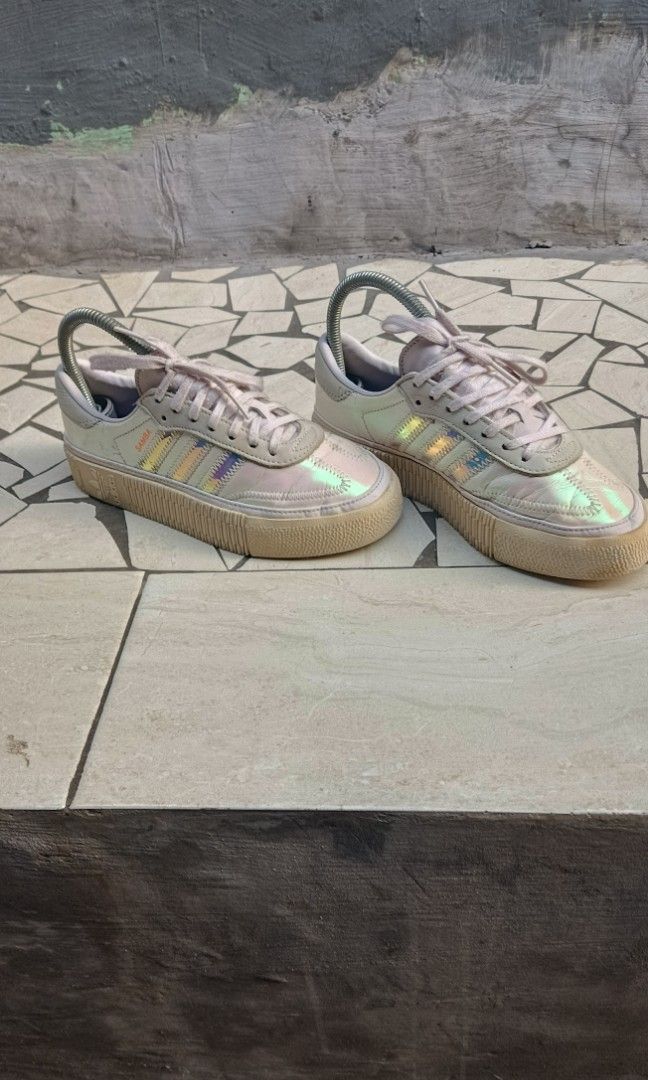 Adidas Samba Rose Out Loud Orchid Tint Irdescent Barang Yang Dicari di Carousell