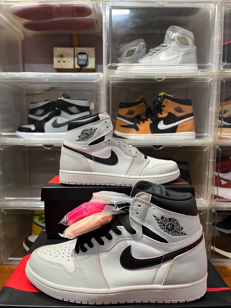 AIR JORDAN 1 RETRO HIGH OG DEFIANT SB NYC TO PARIS Men s Fashion Footwear Sneakers on Carousell
