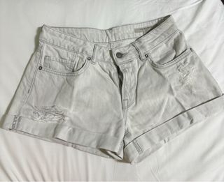 (Category: ) located in . Submitted by shopposse (Listing ID 1330630382, Image 1). Description: .
