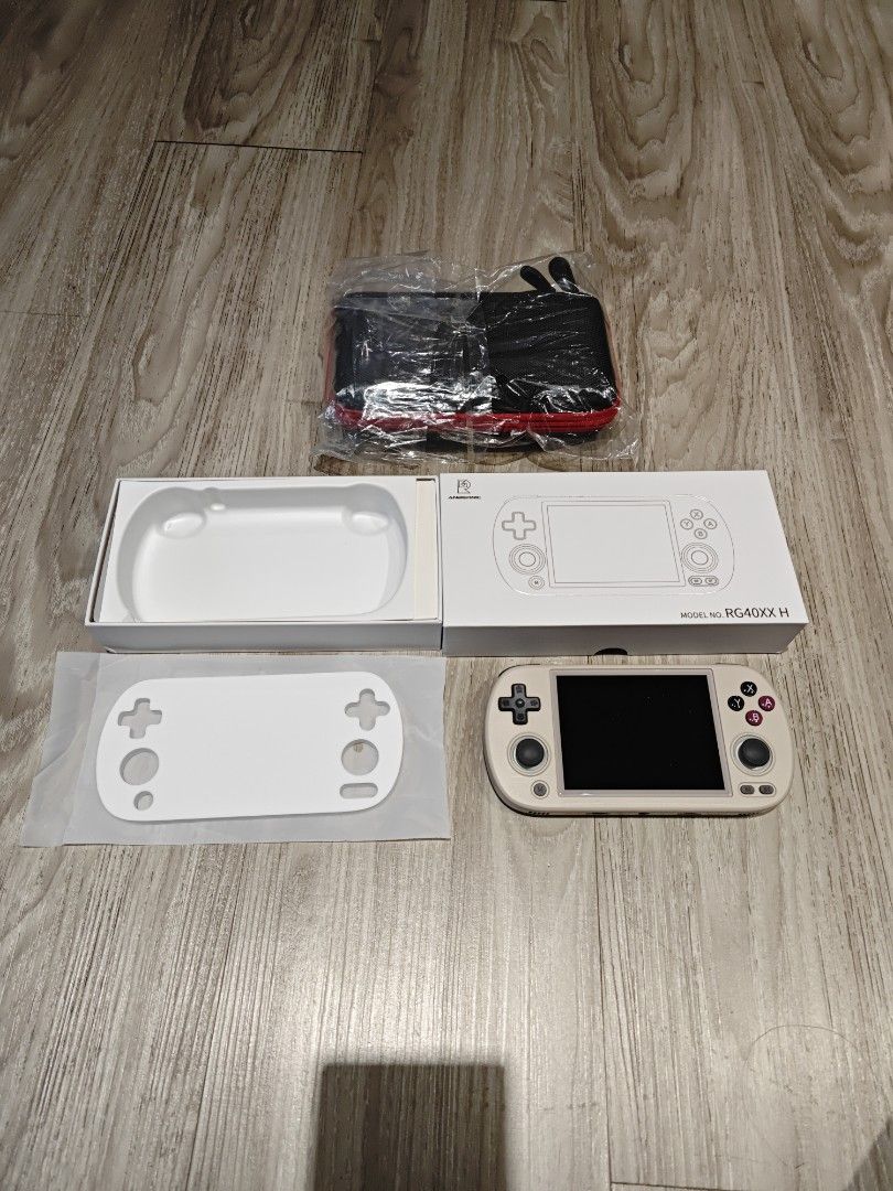 新品 未使用 RG40XX ひどく H 64GB ブルー