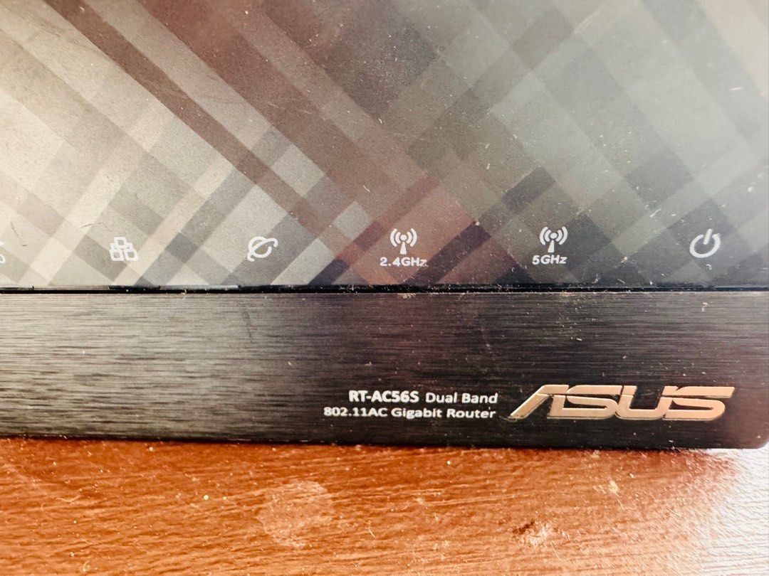 ASUS and ZYXEL wifi routers (Category: Other Gadgets) located in General Trias. Submitted by caberns (Listing ID 1330523719, Image 2). Description: Used asus and zyxel routers selling both for 3k Buyer to arrange courier services.