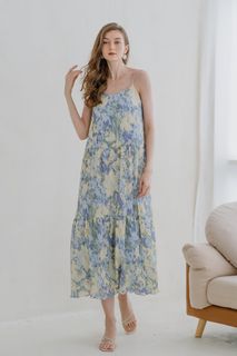 (Category: ) located in . Submitted by sharemyclothes (Listing ID 1330663556, Image 1). Description: .