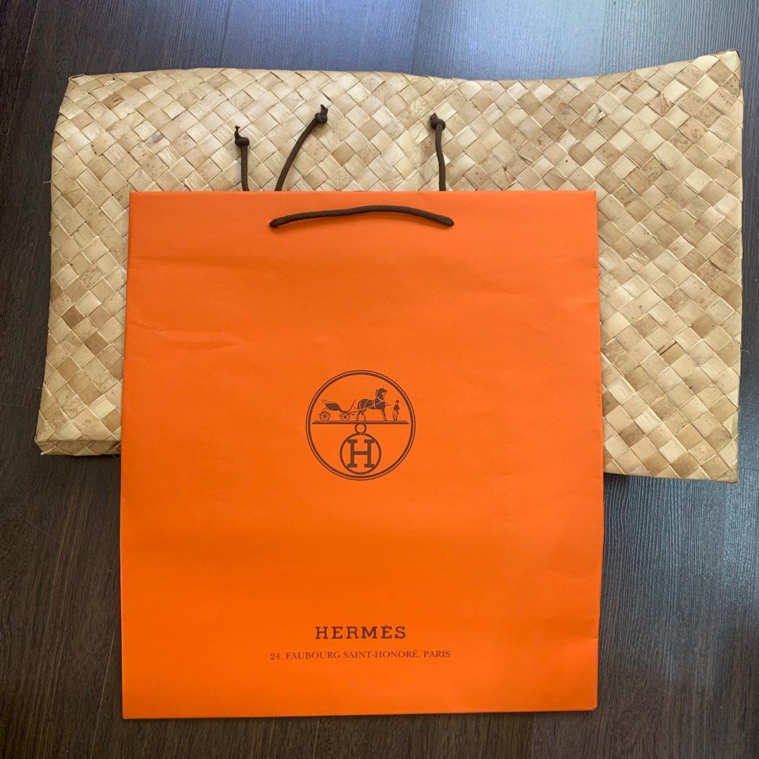 Big Paperbag Hermes (Category: Luxury Accessories) located in Manila. Submitted by thebookclubz (Listing ID 1330639341, Image 1). Description: 16.5” x 18.5”.