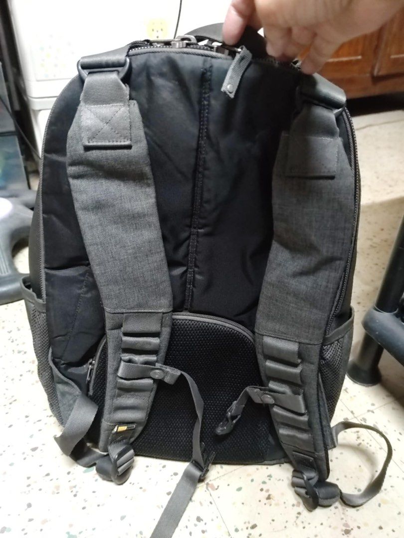 CASE LOGIC BACKPACK (Category: Backpacks) located in Manila. Submitted by akismurabels (Listing ID 1330592428, Image 2). Description: AUTHENTIC CASE LOGIC BACKPCK PADED YUNG STRAP NYA SA LIKOD KASYA LAPTOP 13 -14 nches SIZE:H: 16inches W:13inches PASS SA TRADE OR SWAP DECLUTTERING PERSONAL USE KO PO DI KO NA GINAGAMIT. Loc:Visayas ave.QC Meetup Starbucks Visayas ave only. Pdeng ipalalamove if nasa malayong area kayo basta payment for the item fir