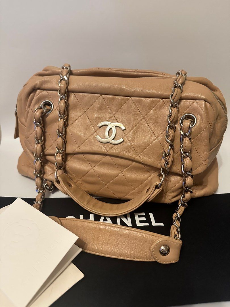 Chanel Camera Case Bag 1st Edition S12 2009 (Category: Luxury Bags & Wallets) located in Taguig. Submitted by rammia (Listing ID 1330703227, Image 1). Description: Chanel Camera Case Bag Goatskin Leather First Edition Camera Case Series 12 Complete with Receipt and COA Dustbag Paperbag.