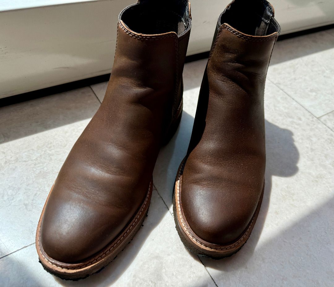 Clarks Clarkdale Easy Beeswax Leather Chelsea Boots Size 6 39.5 Men s Fashion Footwear Boots on Carousell