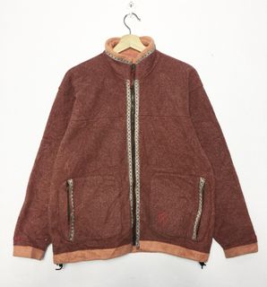 (Category: ) located in . Submitted by adeliavtgstore (Listing ID 1330530923, Image 1). Description: .