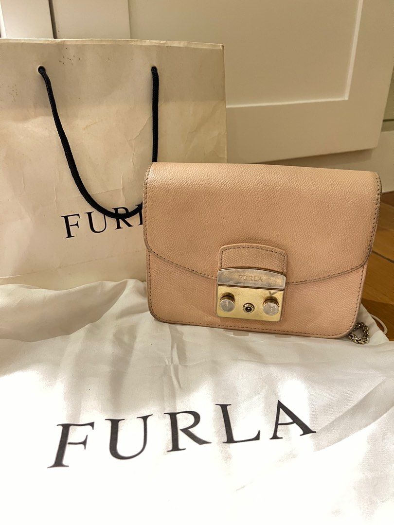 Furla Mini Metropolis Magnolia original authentic Tas wanita Sling bag Mini bag Furla metropolis tas furla Barang Mewah Tas Dompet di Carousell