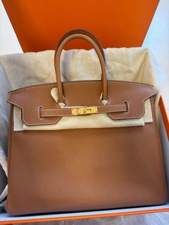 (Category: ) located in . Submitted by uptown_shopaholic (Listing ID 1330590938, Image 1). Description: .