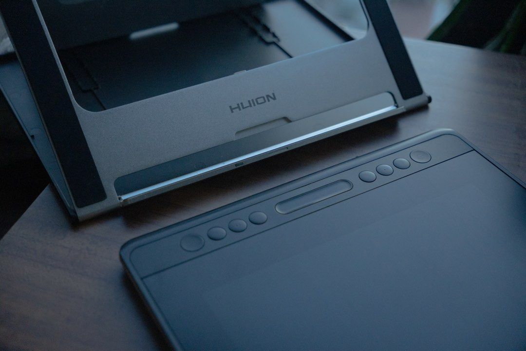 Huion Kamvas 16 Pro (Category: Others) located in Manila. Submitted by jaya_cerna (Listing ID 1330667730, Image 2). Description: My baby is looking for a new owner. I used her during my Design Workshop class (helped me big time). I hate to see her go but sayang di ko na siya nagagamit. Hopefully maka tulong ulit siya. Check photos for the Inclusions. No issues that I know of. Selling it without the box. .