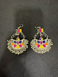 (Category: ) located in . Submitted by narvpreloved (Listing ID 1330589122, Image 1). Description: .