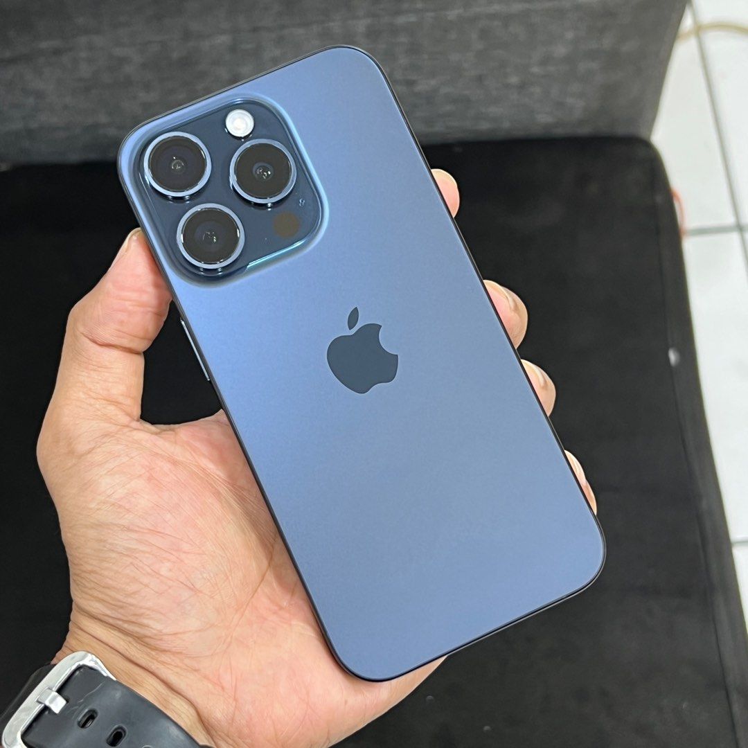 中*上様 Apple iPhone 15 Pro 128GB Blue Tita Amazon.com: Apple iPhone 15 Pro, 128GB, Blue Titanium - AT&T