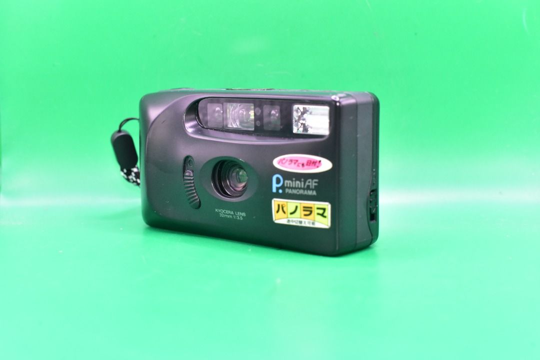 ジャンク品 FUJI 赤黒 PANORAMA フィルムカメラ 35mm