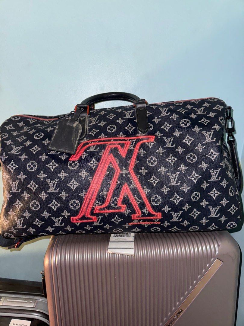 Louis vuitton duffle bag (Category: Luxury Bags & Wallets) located in Marikina City. Submitted by mythic.royale (Listing ID 1330700841, Image 1). Description: Lv kim jones x louis vuitton ( limited edition) Authentic 💯 Accepting offers Available for meet ups to check authenticity No dustbag. No box Can provide lv paper bag Issues: leather has wrinkles/ creases .
