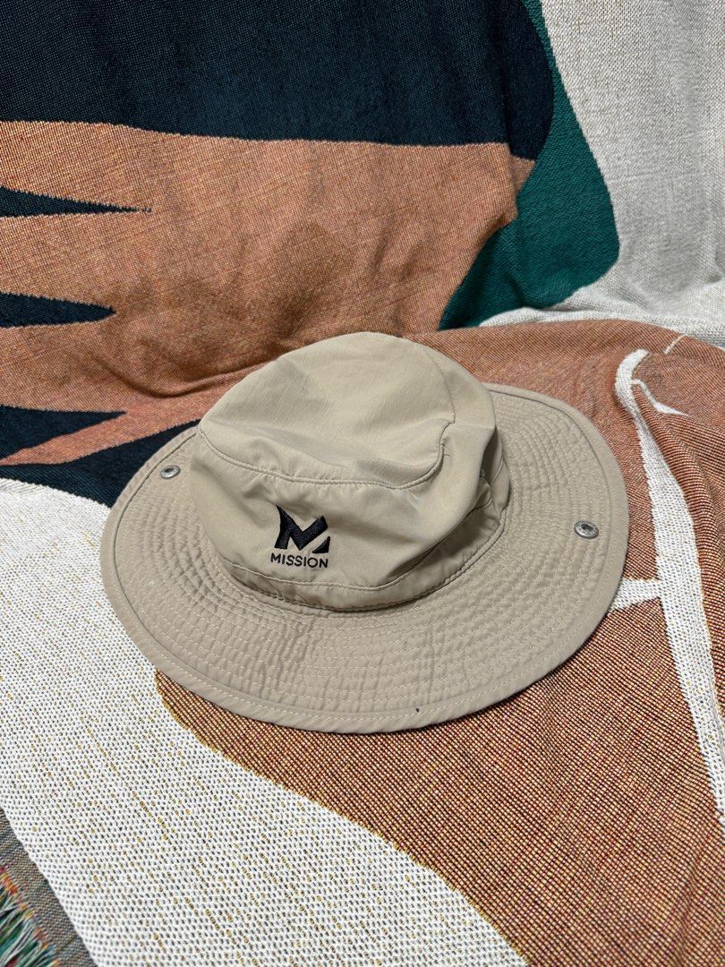 MISSION Instant Cooling Bucket Hat UPF 50 Wide Brim Sun Hat Khaki 23.5