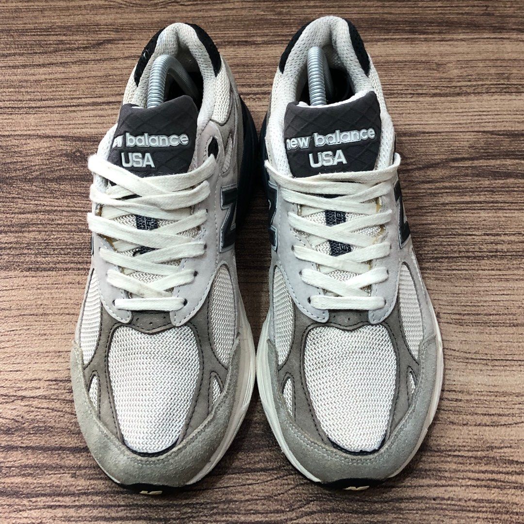 New Balance 990 size 40 5 b4226 Fesyen Pria Sepatu Sneakers di Carousell