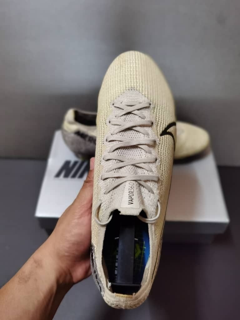 nike mercurial vapor 13 desert sand
