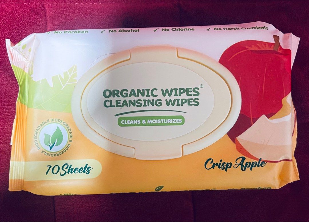 Organic Wipes 💗 (Category: Diapers & Baby Wipes) located in Pasig City. Submitted by glamandglitz (Listing ID 1330599685, Image 1). Description: 150 each pack. 70 sheets. Expiry July 2027.