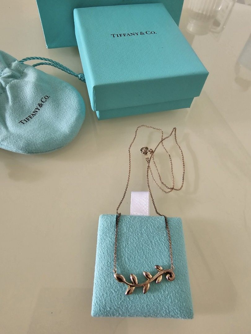 Pendant Tiffany Co. Paloma Picasso Olive Leaf Vine Luxury Accessories on Carousell