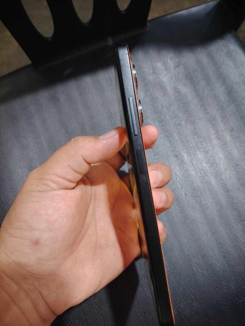 POCO X5PRO 6/128 (Category: Xiaomi) located in Naga. Submitted by cristal2022 (Listing ID 1330538454, Image 2). Description: POCO X5PRO 6/128 COMPLETE with box 9months old LADY own Rfs:pambayad upa 9000+sf sa malayo Location :Naga City Camarines Sur Bicol SHIPPING nationwide payment first.