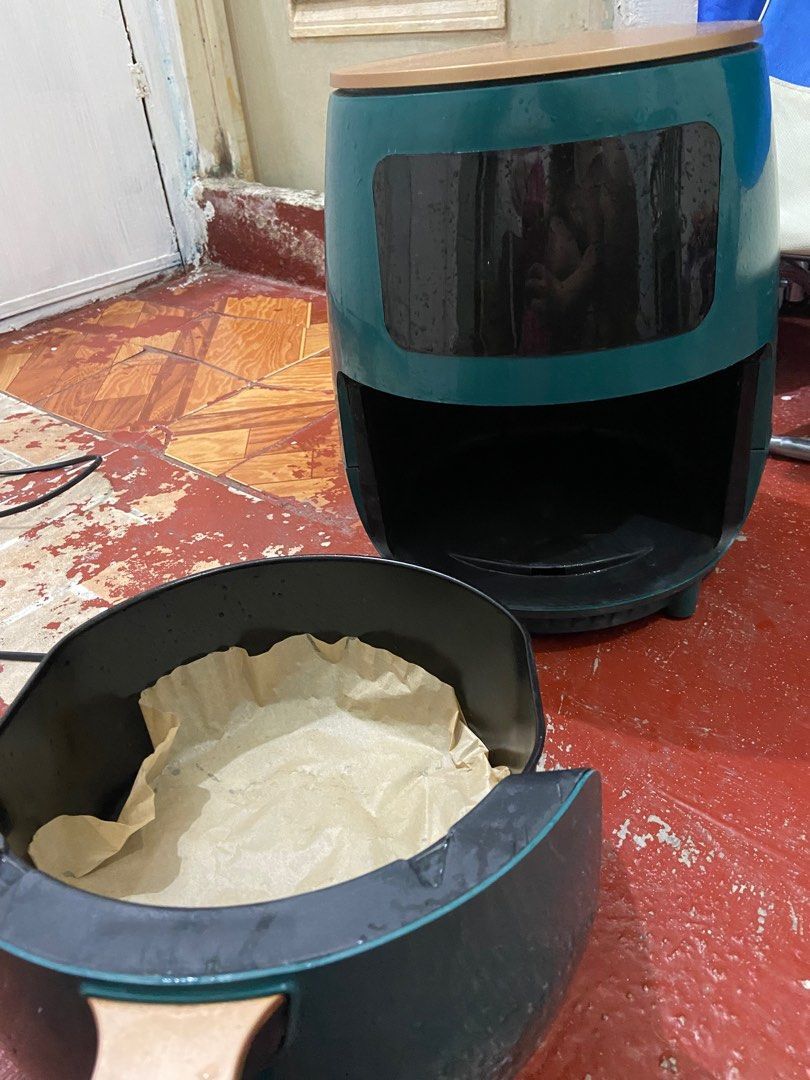 Rush! AIRFRYER! Very reliable! (Category: Fryers) located in Manila. Submitted by businesses101 (Listing ID 1330649381, Image 1). Description: Can’t bring home. Can’t use anymore in apartment. Moving out. Mostly I cooked fried tofu here. It’s a big help. Specially for kikiam! I don’t wanna let go but I can’t carry heavy due to injury. Lovelots. .