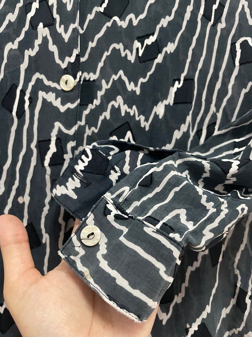 Patterned Top (Category: Blouses) located in Subang Jaya. Submitted by nrnfn (Listing ID 1330545341, Image 3). Description: material: partially see thru size: best fit till small L 💌 price is excluding postage fee 📝 please read thru my “about” section on my profile.