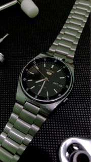 (Category: ) located in . Submitted by the_secondhandph (Listing ID 1330636831, Image 1). Description: .