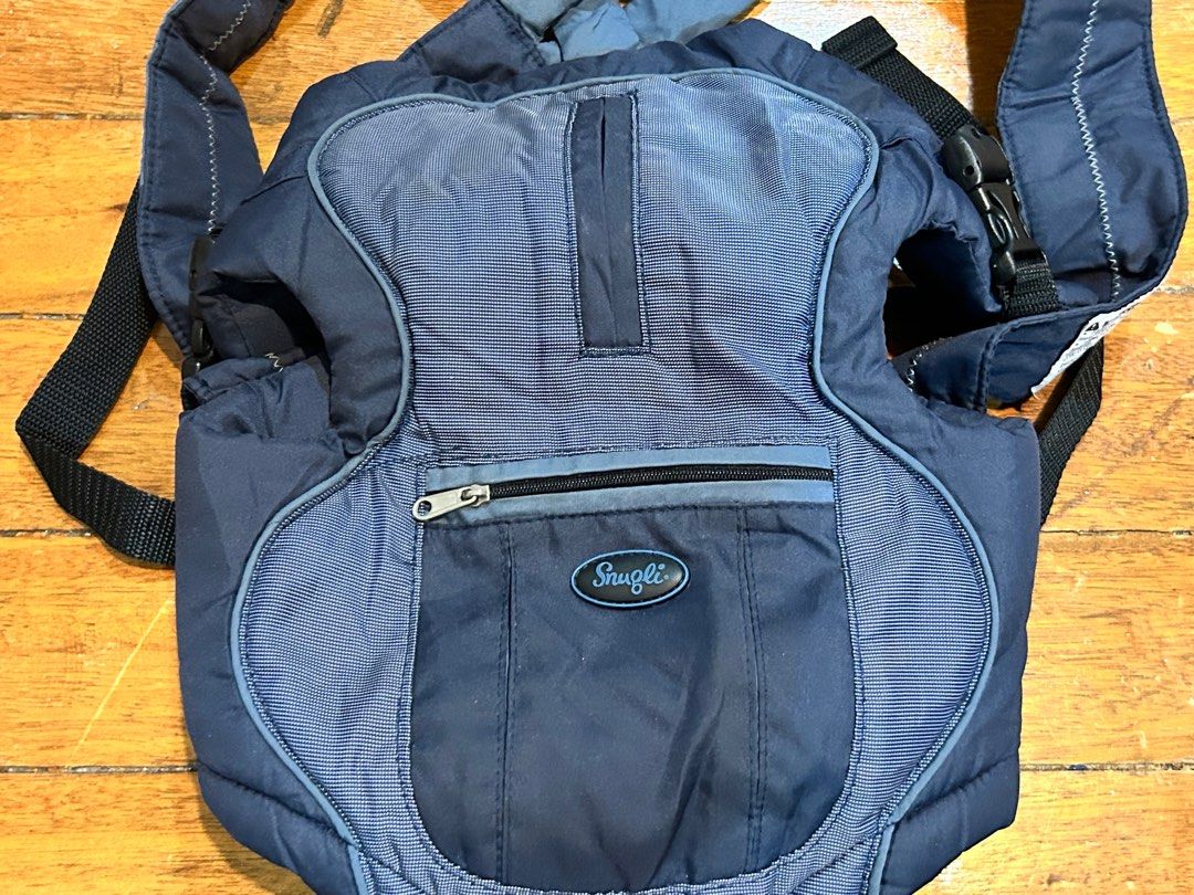 Snugli baby carrier (Category: Carriers & Slings) located in Cainta. Submitted by carlosd1 (Listing ID 1330627144, Image 3). Description: .