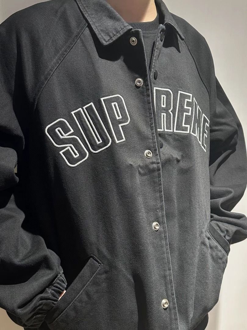 「高評価！」注目のレビュ SUPREME SS24 Carousell 服裝- 名牌, S-XL, JACKET COACHES CRACKED ジャケット・アウター