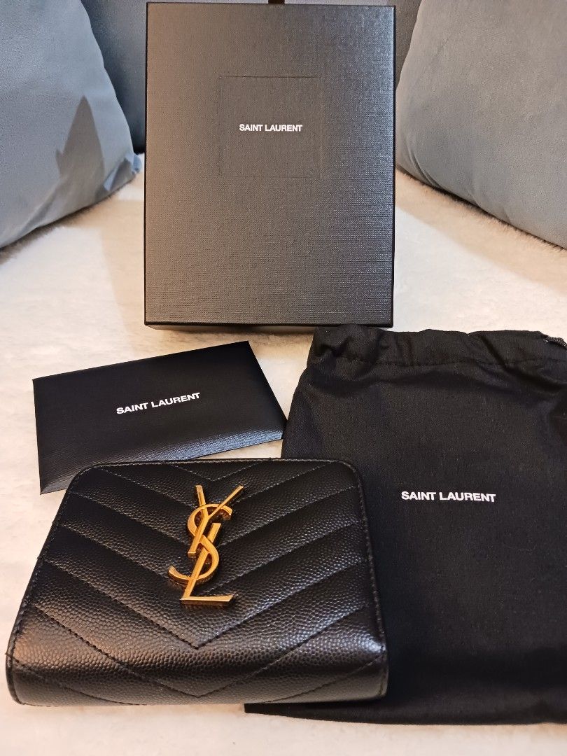 YSL caviar wallet (Category: Luxury Bags & Wallets) located in Paranaque City. Submitted by laylalozada257 (Listing ID 1330692236, Image 3). Description: Rank SA-A First to pay basis Price Negotiable Moneyback Guaranteed 💳 Accepting Payment via Bank Transfer, E-wallet and Credit Cards thru PayPal. 📬 Please feel free to message me for more details..