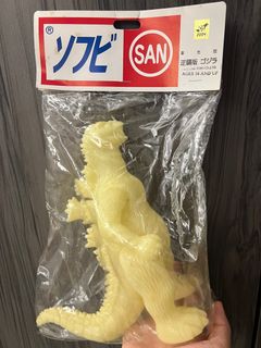 （分類：）位於 。 由 erncth 提交（商品編號 1330843372，圖片 1）。簡介： 。