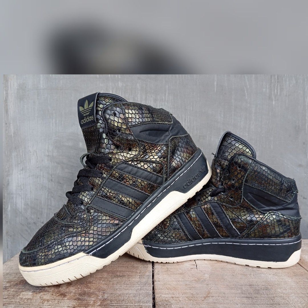 Adidas m attitude revive online