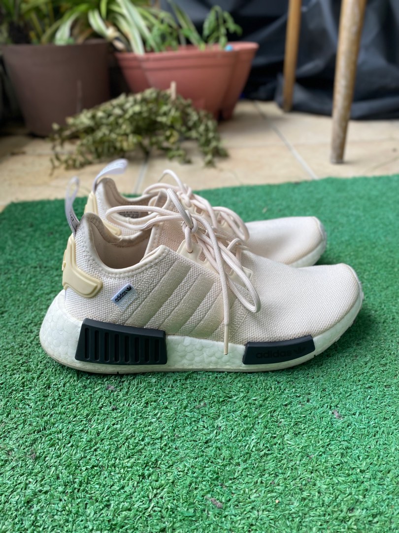 adidas gazelle silver green womens adidas Womens Nmd R1 Lace Up Sneakers White 10.5 Casual