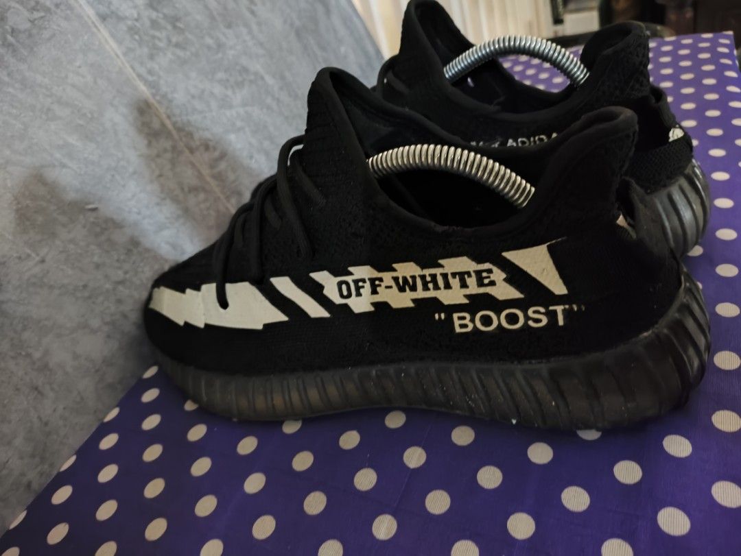 Adidas Off White Yeezy Boost 350 V2 Fesyen Pria Sepatu Sneakers di Carousell