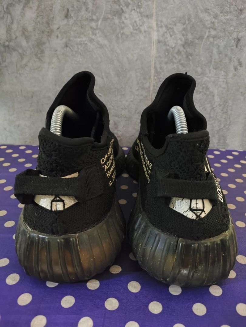 Adidas Off White Yeezy Boost 350 V2 Fesyen Pria Sepatu Sneakers di Carousell