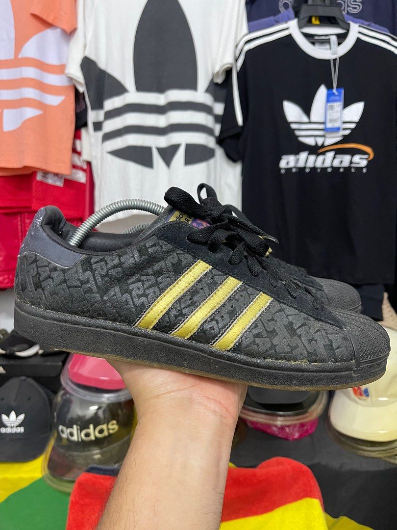 Adidas Superstar Starwars, Men's Fashion, Footwear, Sneakers on Carousell