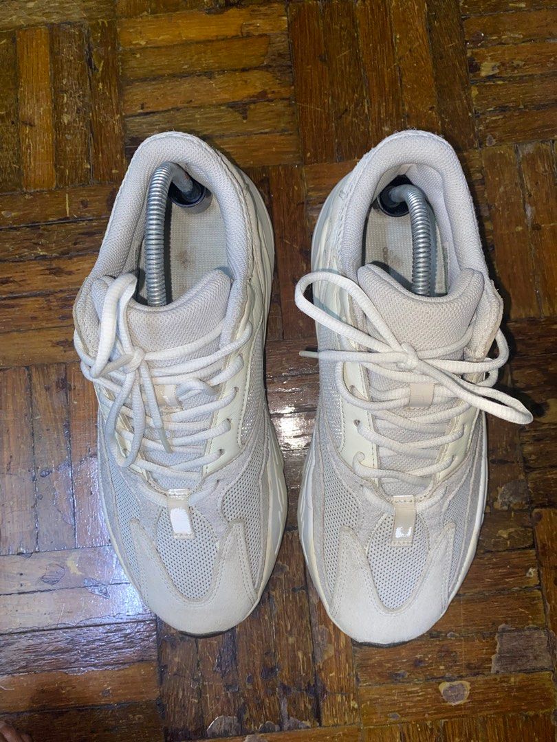 Yeezy 700 analog uk best sale